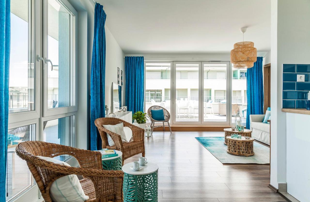 Blue Apartments Балатонлелле Екстер'єр фото